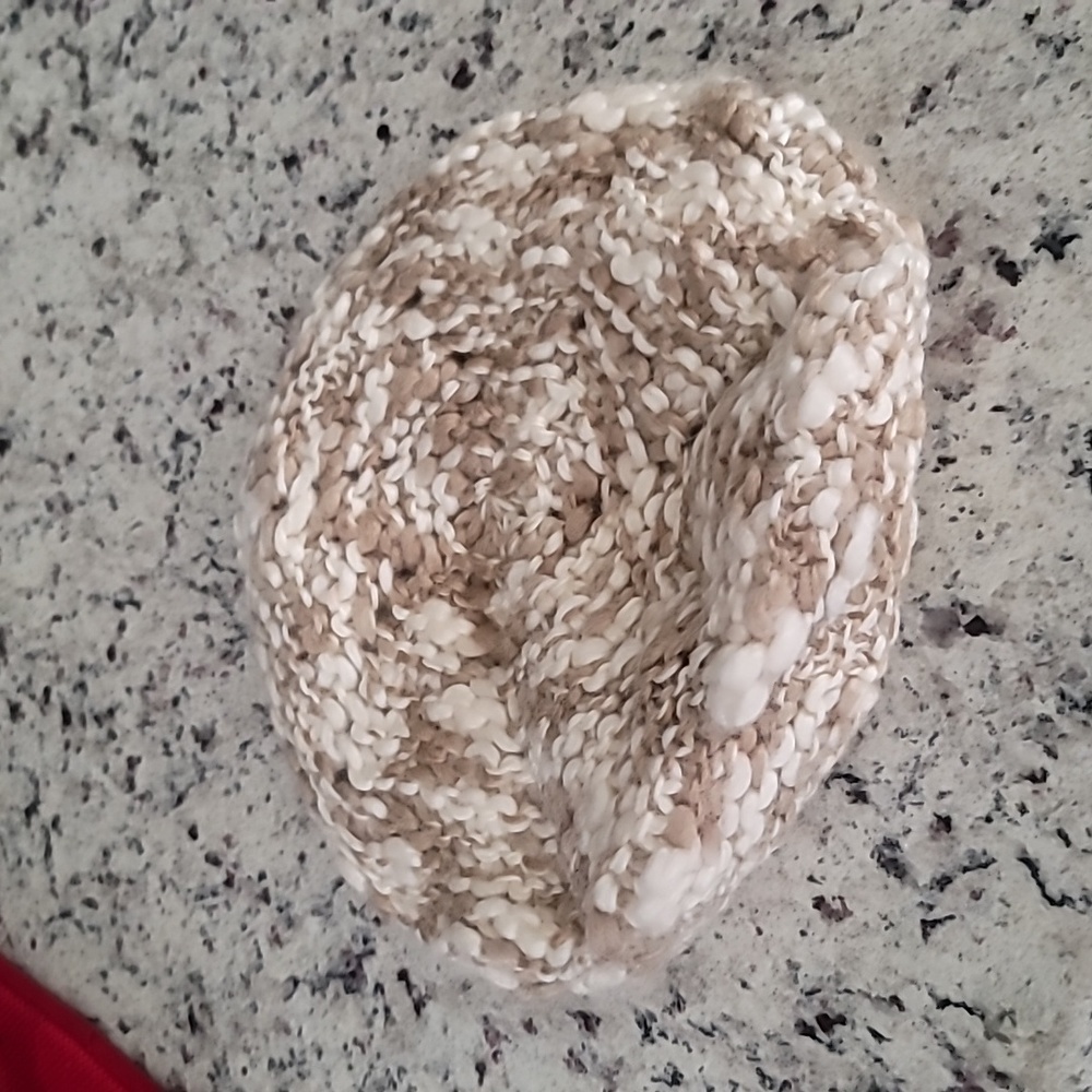 Women's stylish winter beret